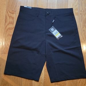 UA golf shorts
